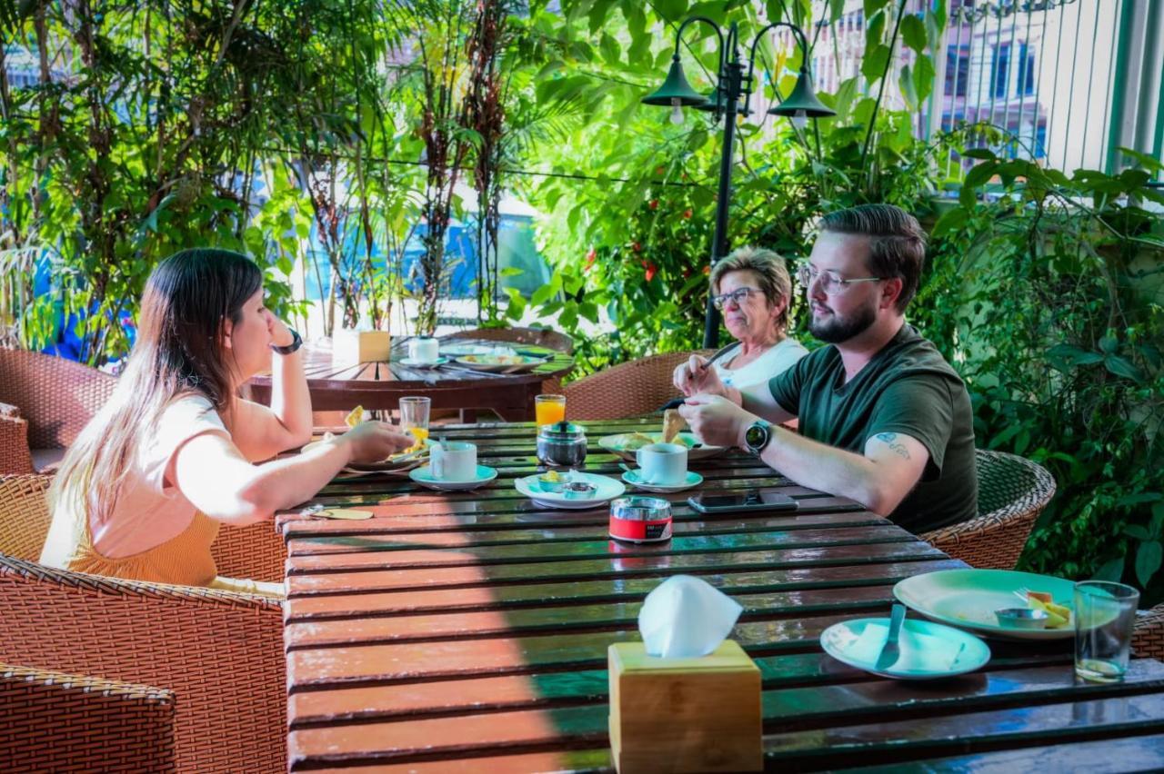 Kathmandu Prince Hotel Zewnętrze zdjęcie